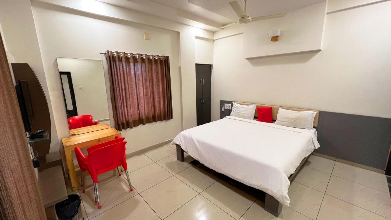 The Gir Harmony Hotel Sasan Gir Buitenkant foto