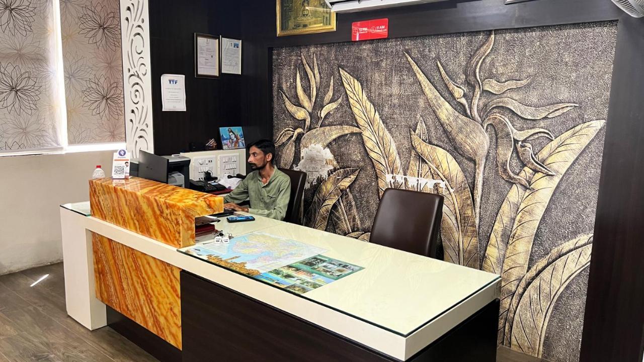 The Gir Harmony Hotel Sasan Gir Buitenkant foto